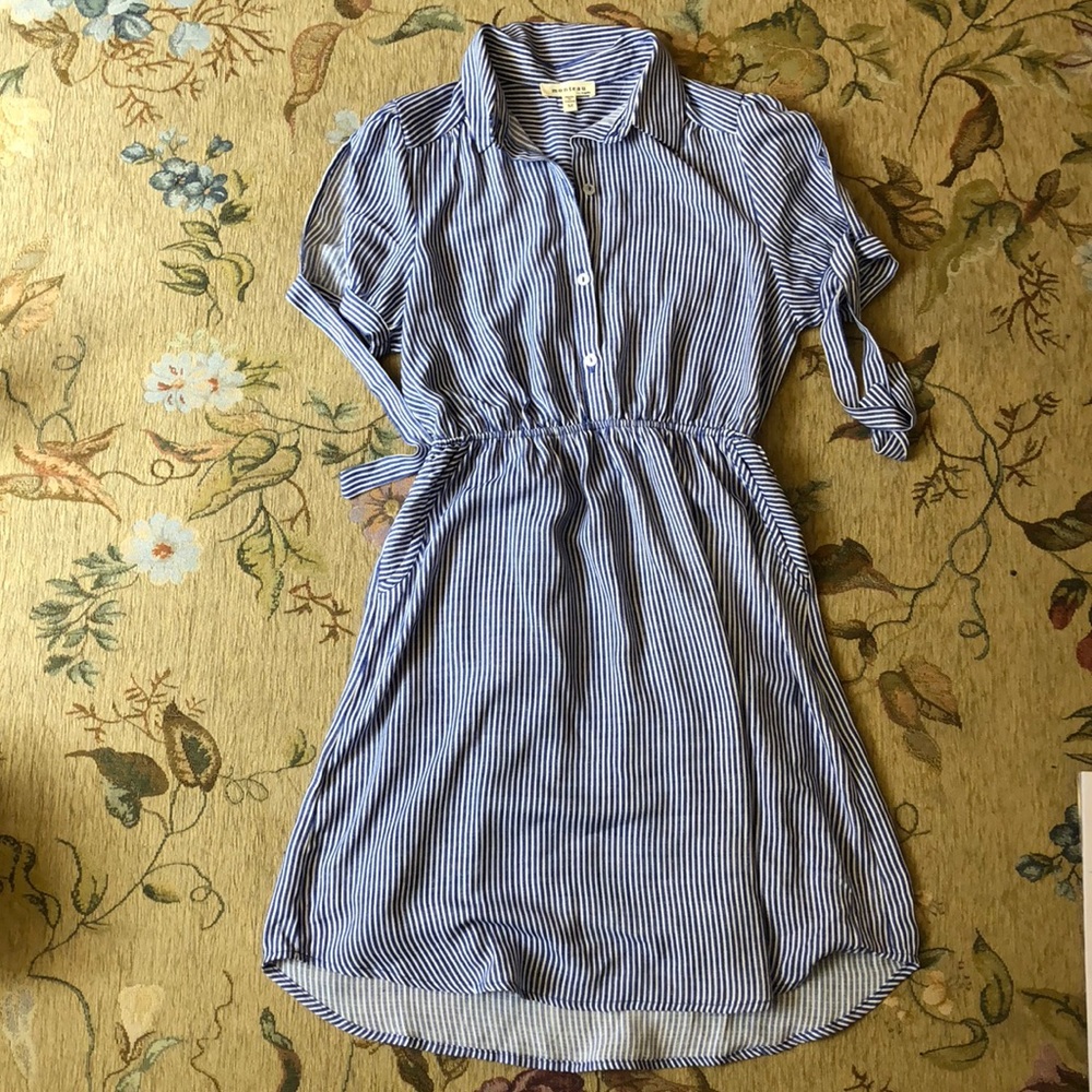 like new!! Monteau striped dress size m